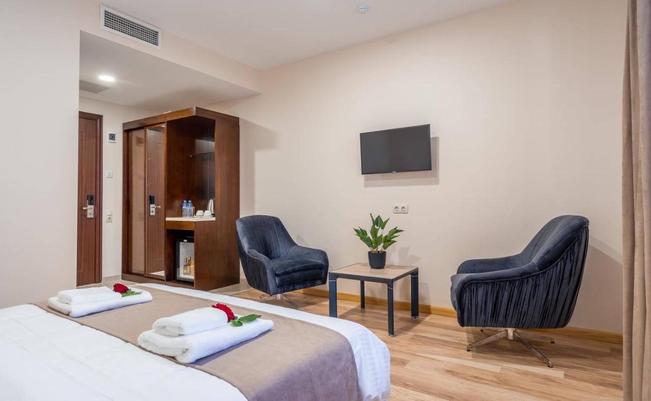 Aura Hotel Tbilisi Exteriér fotografie