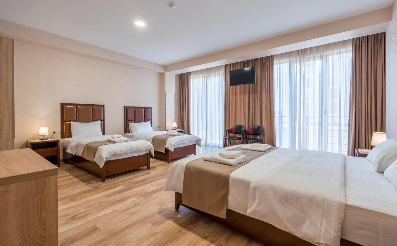 Aura Hotel Tbilisi Exteriér fotografie